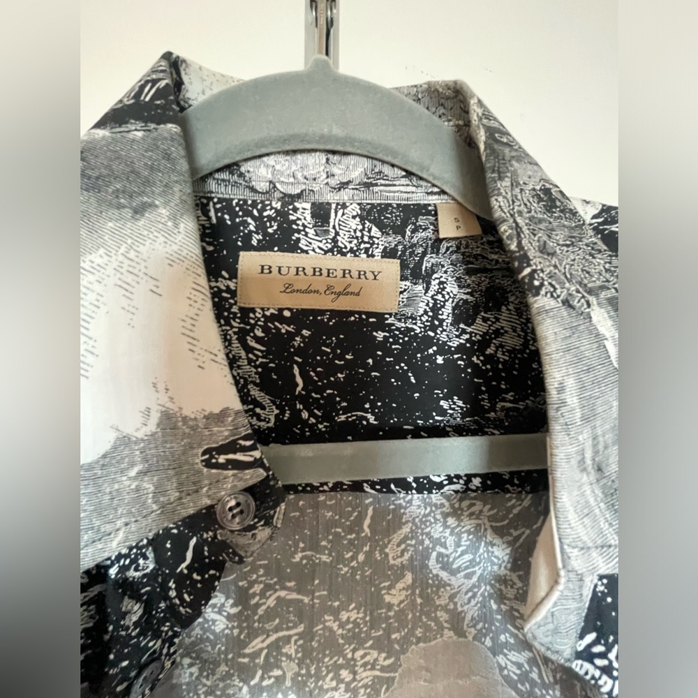 Burberry shirt small size